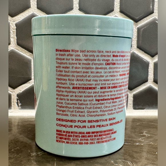 First Aid Beauty Facial Radiance Pads – 90 Count (Full Size, Sealed) ✨ - Picture 3 of 9